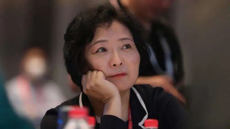 “中国女首富”留给我们了什么